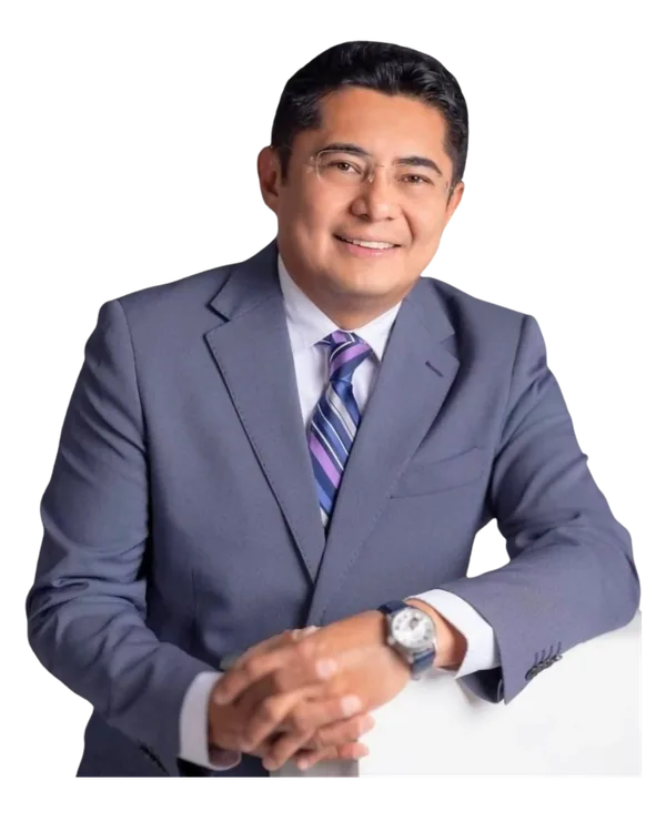 Dr. Víctor Estrada García